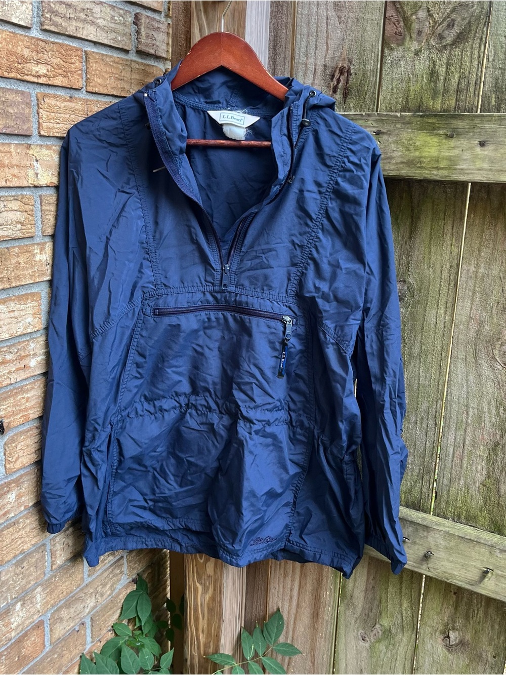 L.L. Bean Vintage 90s Navy Blue Anorak Hooded Windbreaker